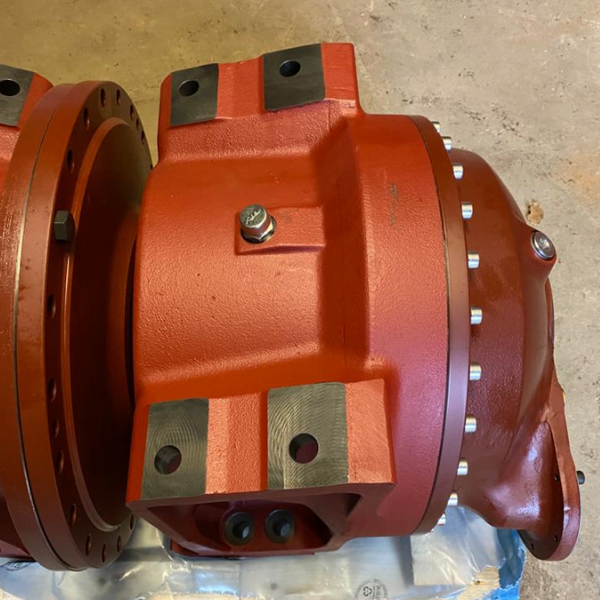 PMP Gearbox With W/P Drive